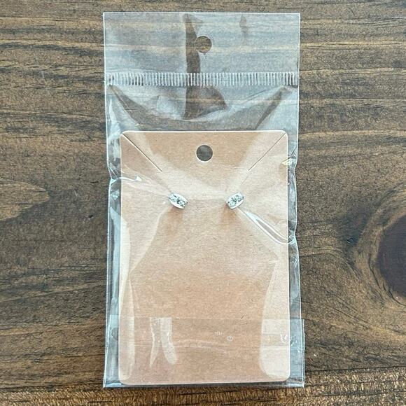 Philadelphia Eagles Green White Football Jersey Hearts Polymer Handmade Earrings - Picture 3 of 3